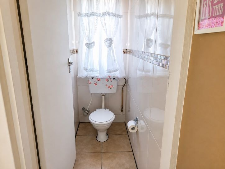 3 Bedroom Property for Sale in Oos Einde North West